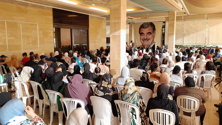 بهية الحريري استقبلت فريق عمل لجان الأحياء في مؤسسة الحريري بهية الحريري استقبلت فريق عمل لجان الأحياء في مؤسسة الحريري