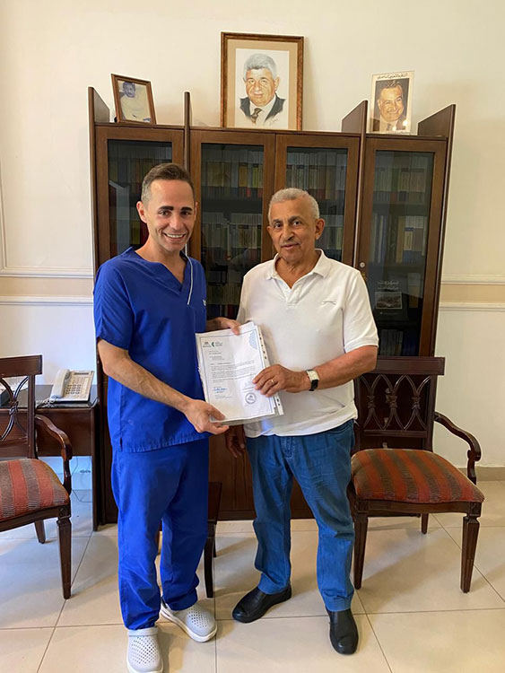 الدكتور سليم رمضان يتصدّر دفعته في اختصاص طب الجنين بجامعة الشارقة الدكتور سليم رمضان يتصدّر دفعته في اختصاص طب الجنين بجامعة الشارقة