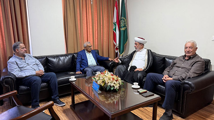 أسامة سعد يزور مفتي صيدا وأقضيتها: تأكيد على تعزيز صمود المدينة في مواجهة العدوان الإسرائيلي أسامة سعد يزور مفتي صيدا وأقضيتها: تأكيد على تعزيز صمود المدينة في مواجهة العدوان الإسرائيلي