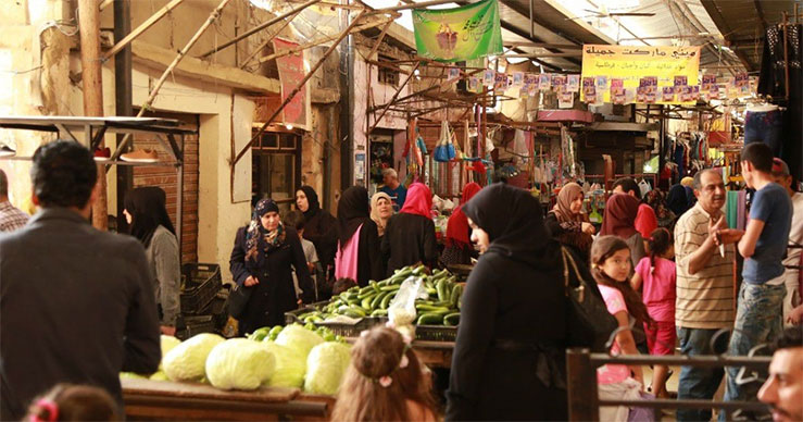 نحو 1900 عائلة نازحة في مخيمات صيدا تواجه الاكتظاظ وشح الخدمات نحو 1900 عائلة نازحة في مخيمات صيدا تواجه الاكتظاظ وشح الخدمات