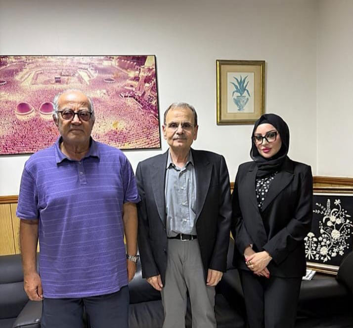 النائب البزري يلتقي الصحافيين الهواري والمسلماني ويؤكد دعم المبادرات الإعلامية الهادفة النائب البزري يلتقي الصحافيين الهواري والمسلماني ويؤكد دعم المبادرات الإعلامية الهادفة