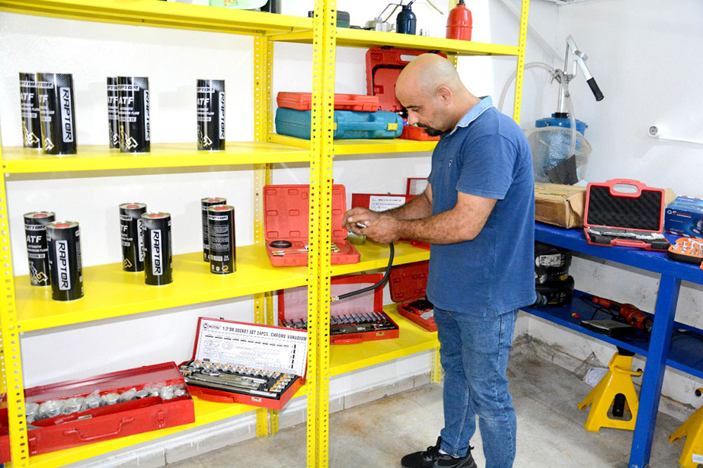 مبارك افتتاح محل الوزير لتصليح جميع أنواع السيارات - اختصاصي ألماني مع غيار زيت - الحسبة الجديدة قرب ميزان متبولي